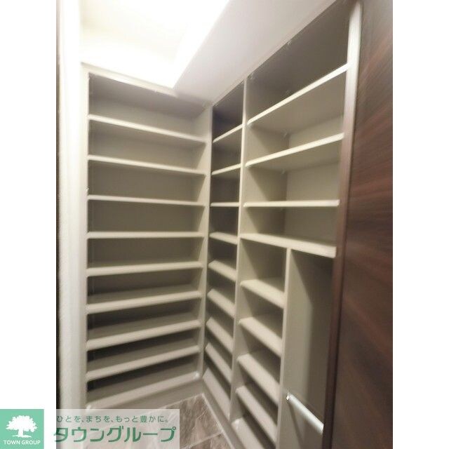 ザ・パークハウス三田ガーデン タワー棟の物件内観写真