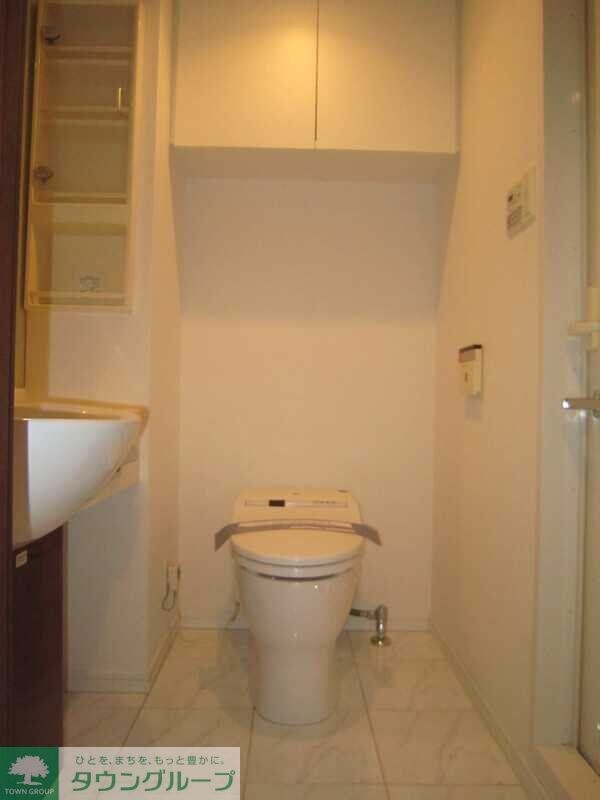 ファーストリアルタワー新宿の物件内観写真