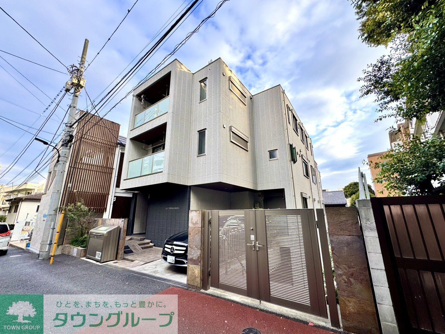 Lucir Shirokanedai 1の物件外観写真