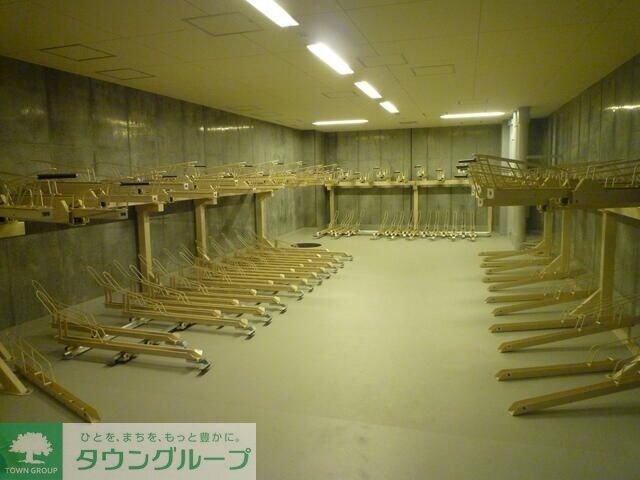 メゾンカルム本郷の物件内観写真