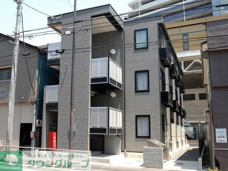 レオパレスオブリカーサの物件外観写真