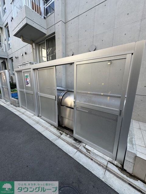 BRICK RESIDENCE 目黒本町の物件内観写真