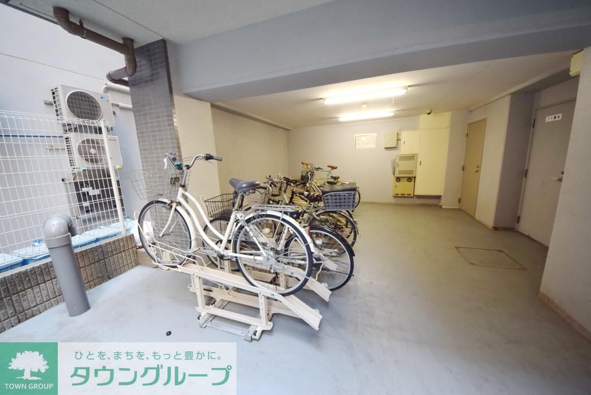 コスモリード月島の物件内観写真