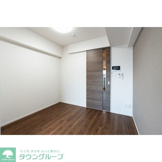 コンフォリア・リヴ北新宿の物件内観写真