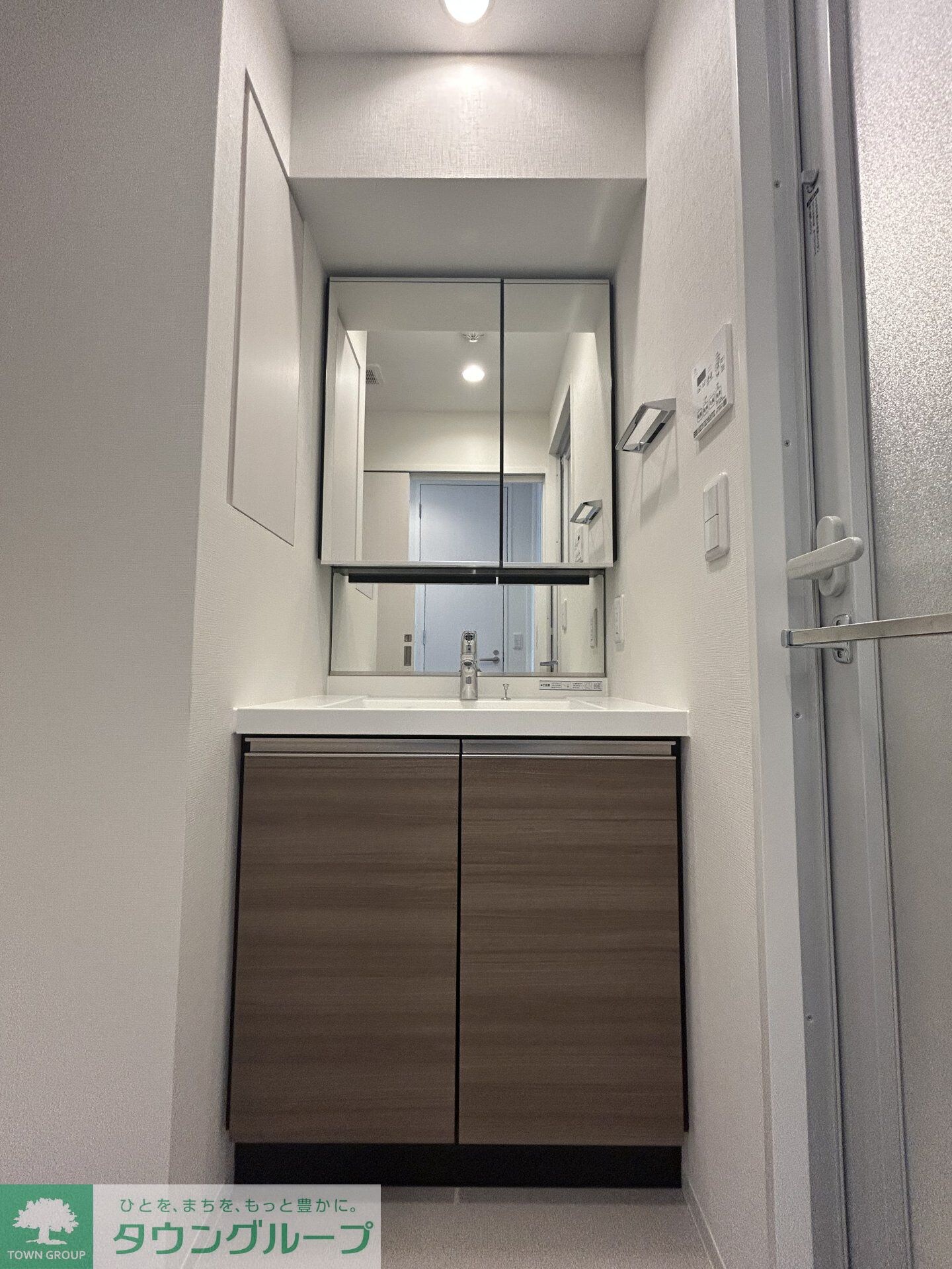 クレストコート旗の台の物件内観写真