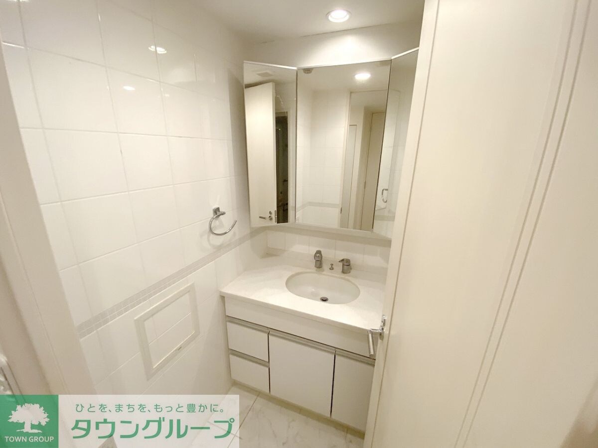 カスタリア高輪台IIの物件内観写真