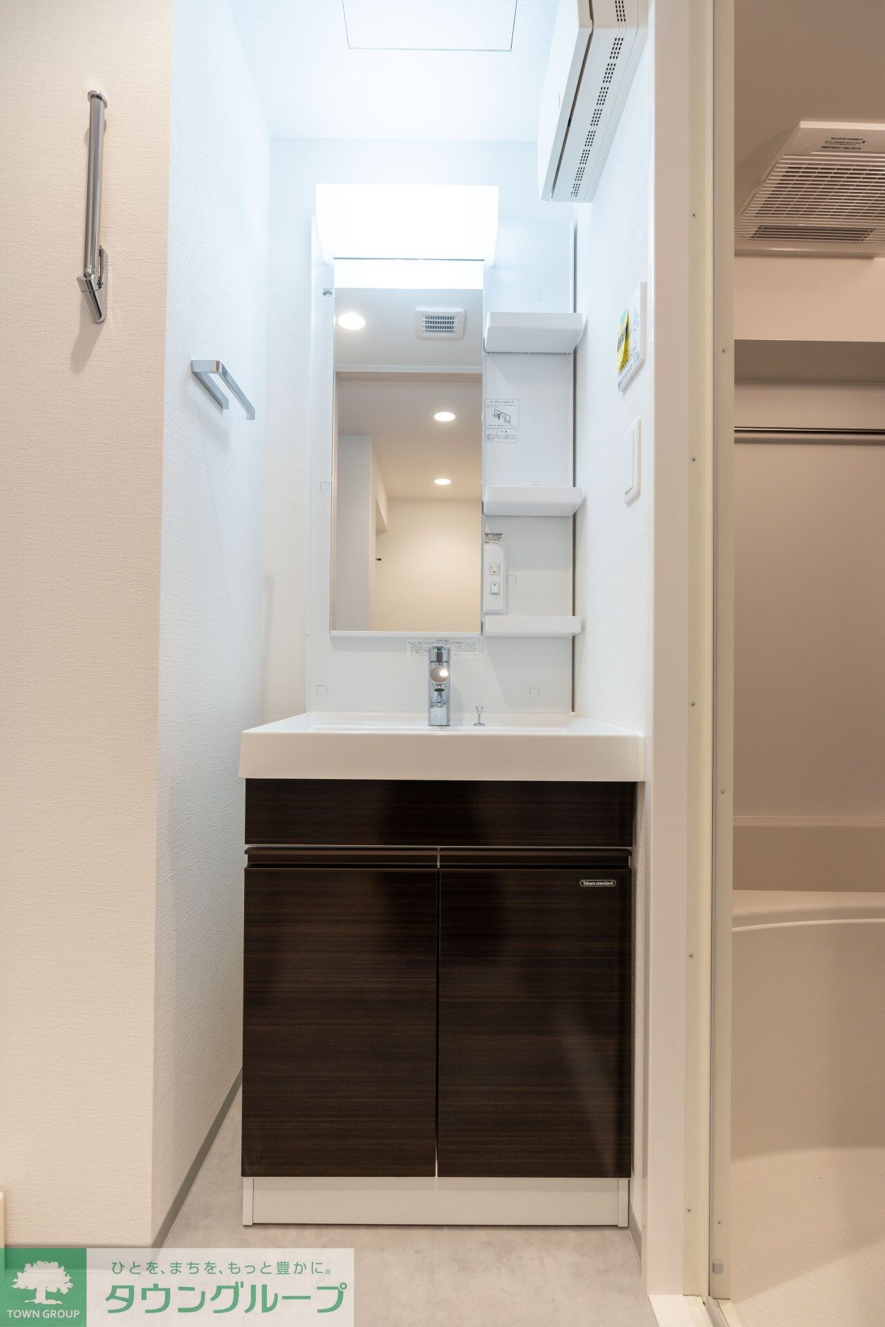 コンフォリア・リヴ北新宿の物件内観写真