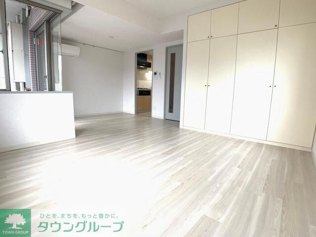 ローレルフラットの物件内観写真