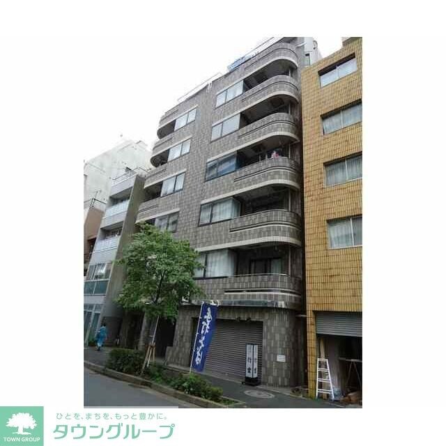 AKKレジデンス新宿の物件外観写真