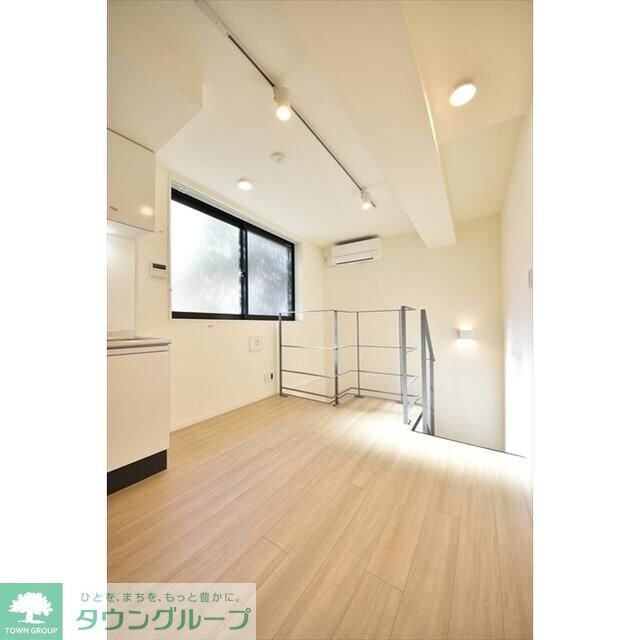 ファーヴァル代々木上原の物件内観写真