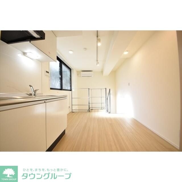 ファーヴァル代々木上原の物件内観写真