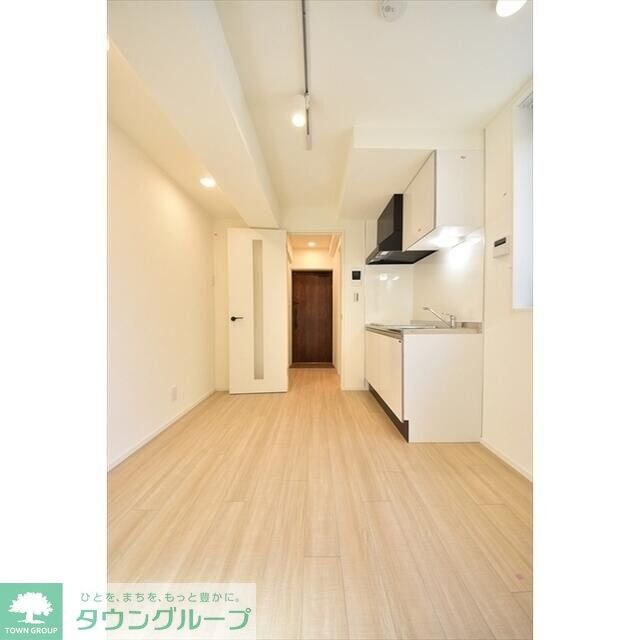 ファーヴァル代々木上原の物件内観写真