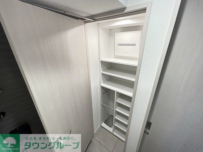 ザ・パークハビオSOHO南青山の物件内観写真