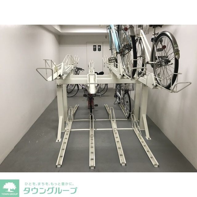 ミリアレジデンス北新宿の物件内観写真