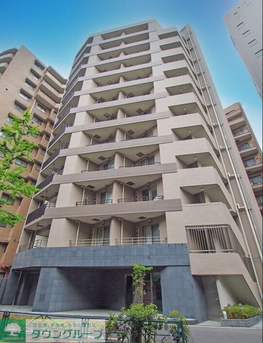 コンシェリア南青山の物件外観写真