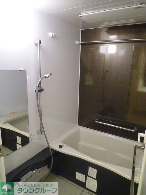 メゾンカルム本郷の物件内観写真