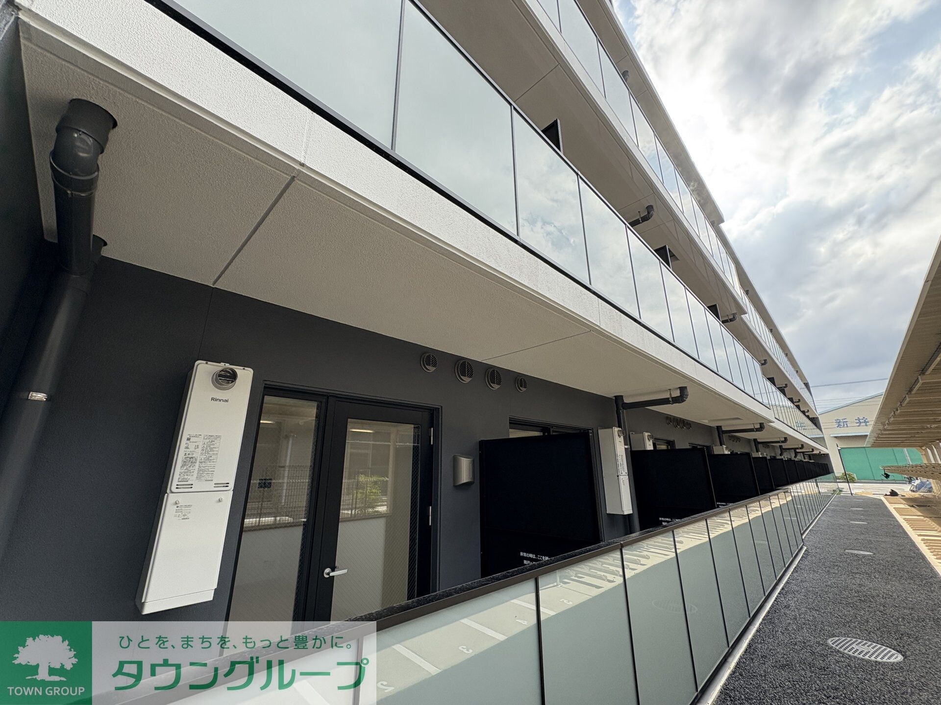 S-RESIDENCE原木中山azureの物件内観写真