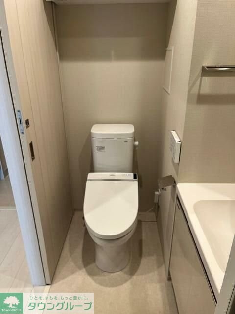 ONE ROOF RESIDENCE KIBA WESTの物件内観写真