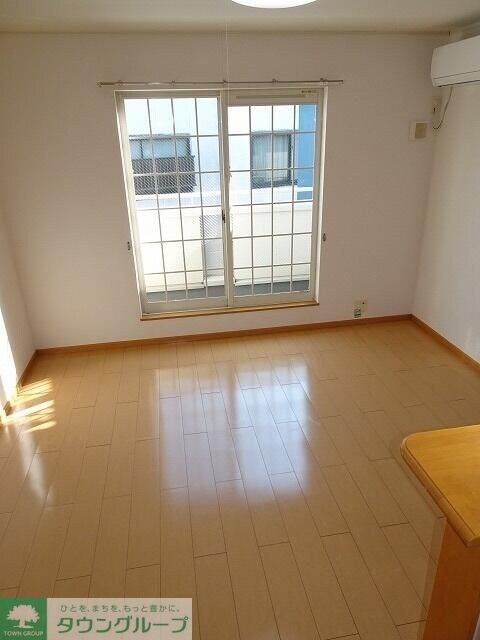 クローバーコートの物件内観写真