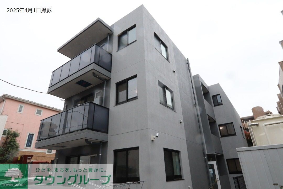 ロイヤルビラの物件外観写真