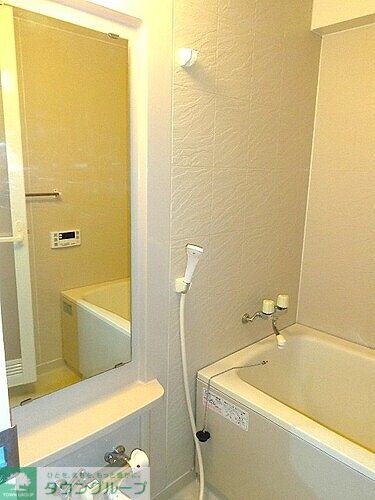 リヴィエルバーグ西大島の物件内観写真