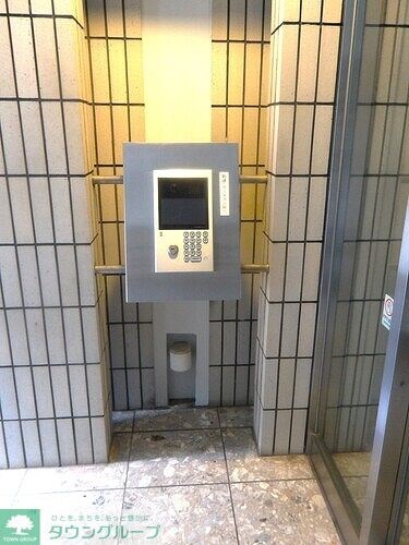 リヴィエルバーグ西大島の物件内観写真