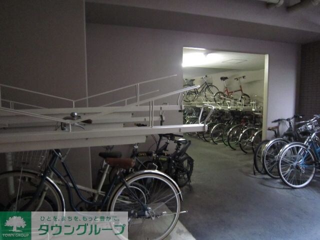 ドゥーエ西大島IIの物件内観写真