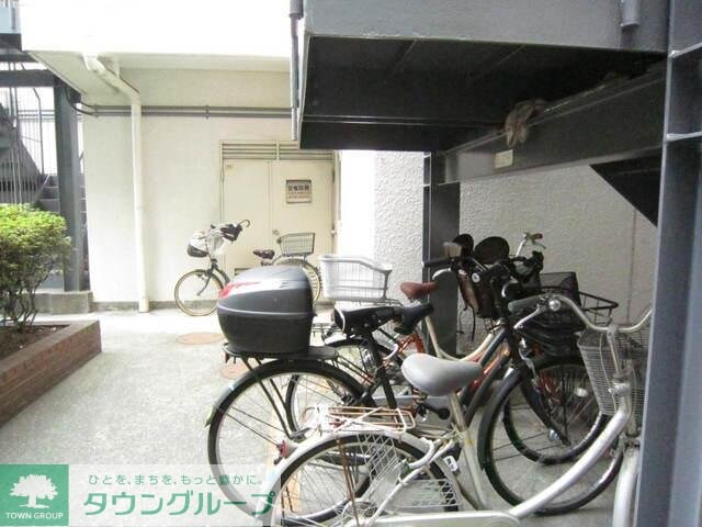 ニューハイツ八丁堀の物件内観写真