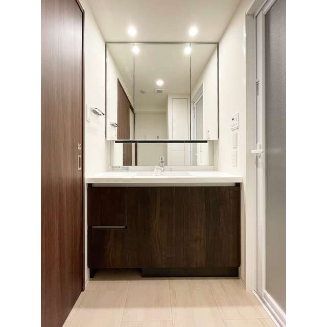 ラティエラ両国の物件内観写真