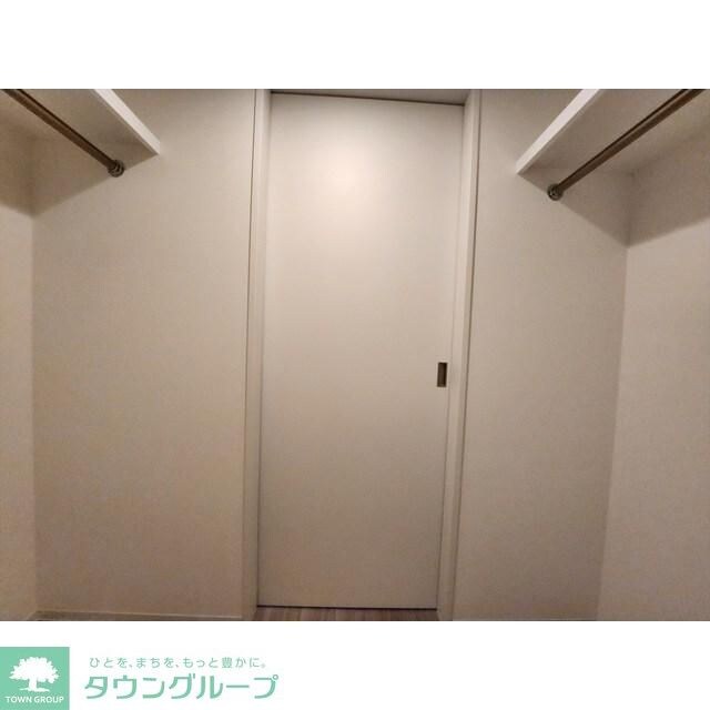 コスモグラシア三ノ輪の物件内観写真