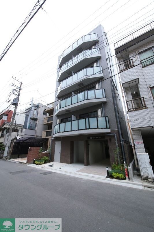 エストゥルースプラス押上の物件外観写真