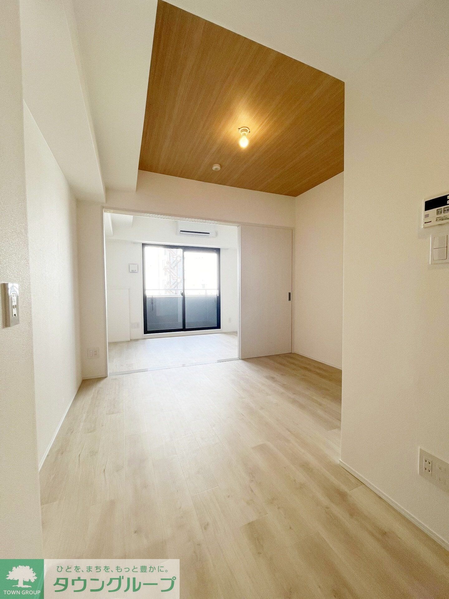 レジディア上野池之端の物件内観写真