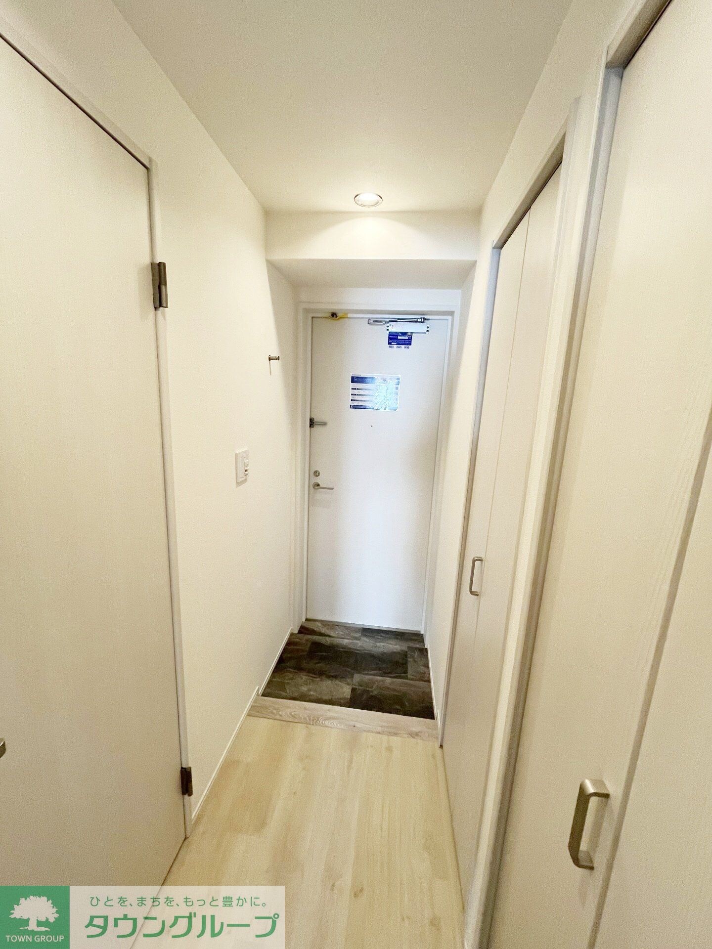 レジディア上野池之端の物件内観写真