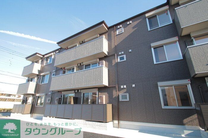 moon bow (ムーン ボ-)の物件外観写真