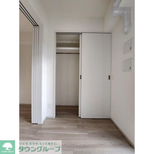 コスモグラシア三ノ輪の物件内観写真