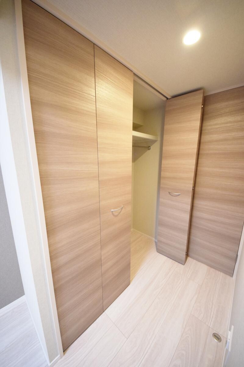 ロイジェント上野桜木の物件内観写真