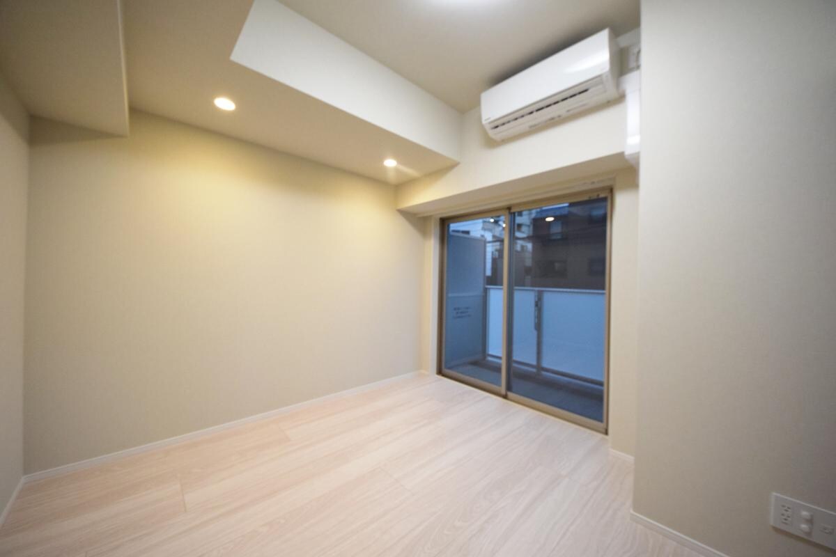 ロイジェント上野桜木の物件内観写真