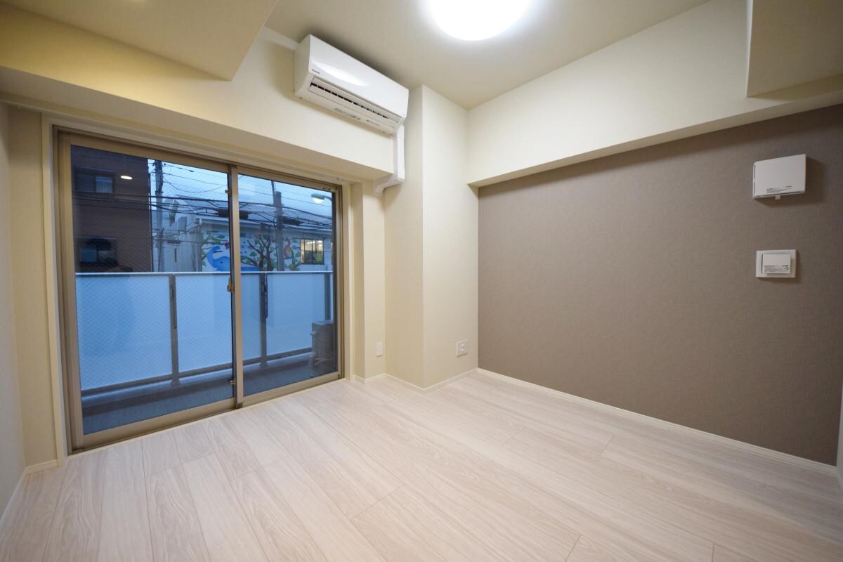 ロイジェント上野桜木の物件内観写真