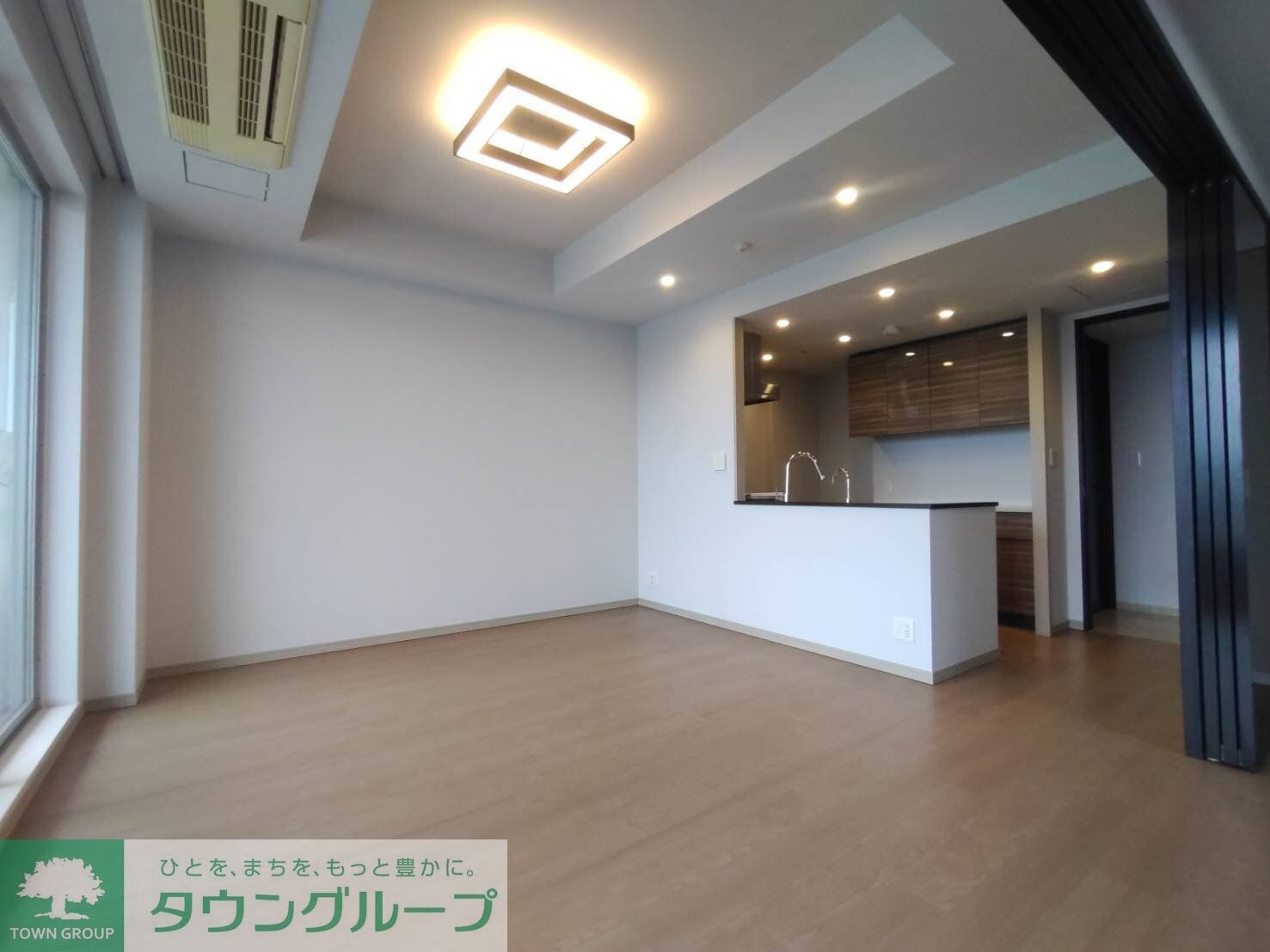 ザ・パークハウス三軒茶屋タワーの物件内観写真