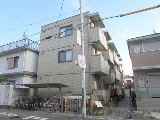 スタティオ正雀の物件外観写真