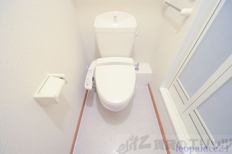 レオパレスフローラ須賀の物件内観写真