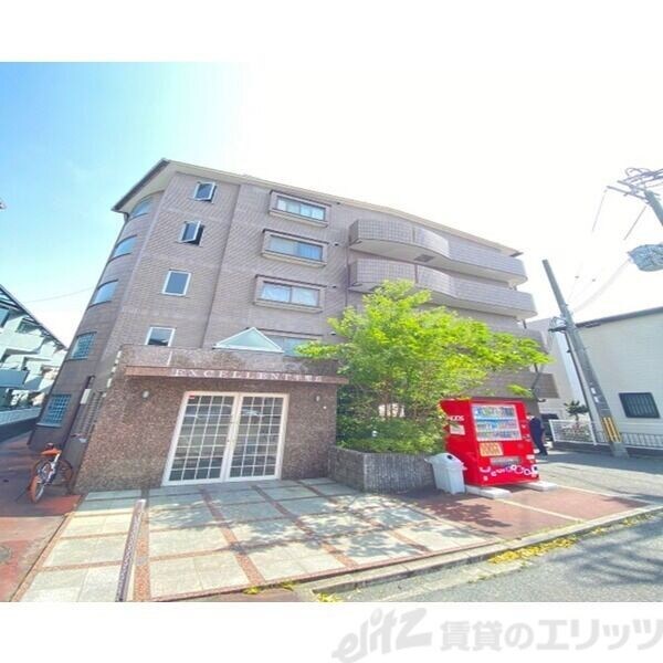 エクセレント千里丘の物件外観写真