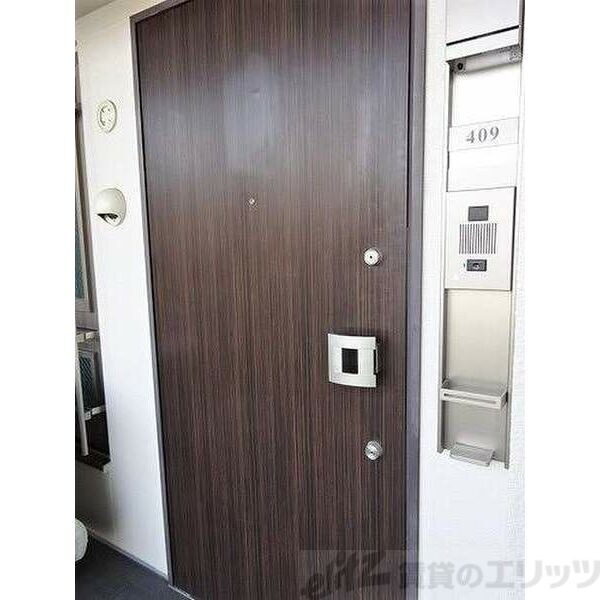 ミリカ・ヒルズ 2街区の物件内観写真