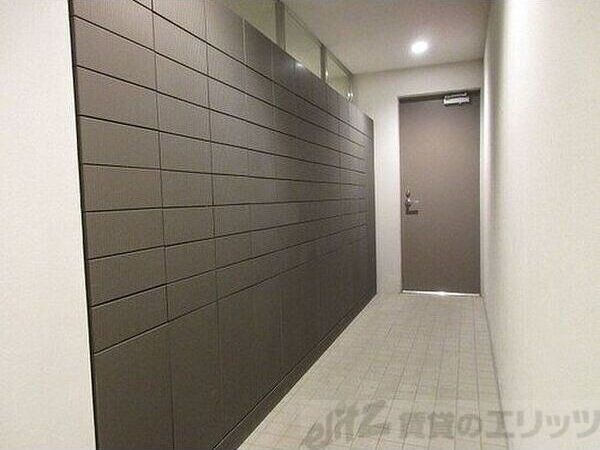 ミリカ・ヒルズ 2街区の物件内観写真