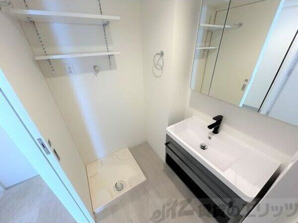 セレニテ新大阪グランデ ミリューの物件内観写真