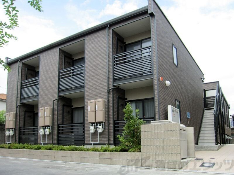 レオネクストSAKAE西淡路の物件外観写真