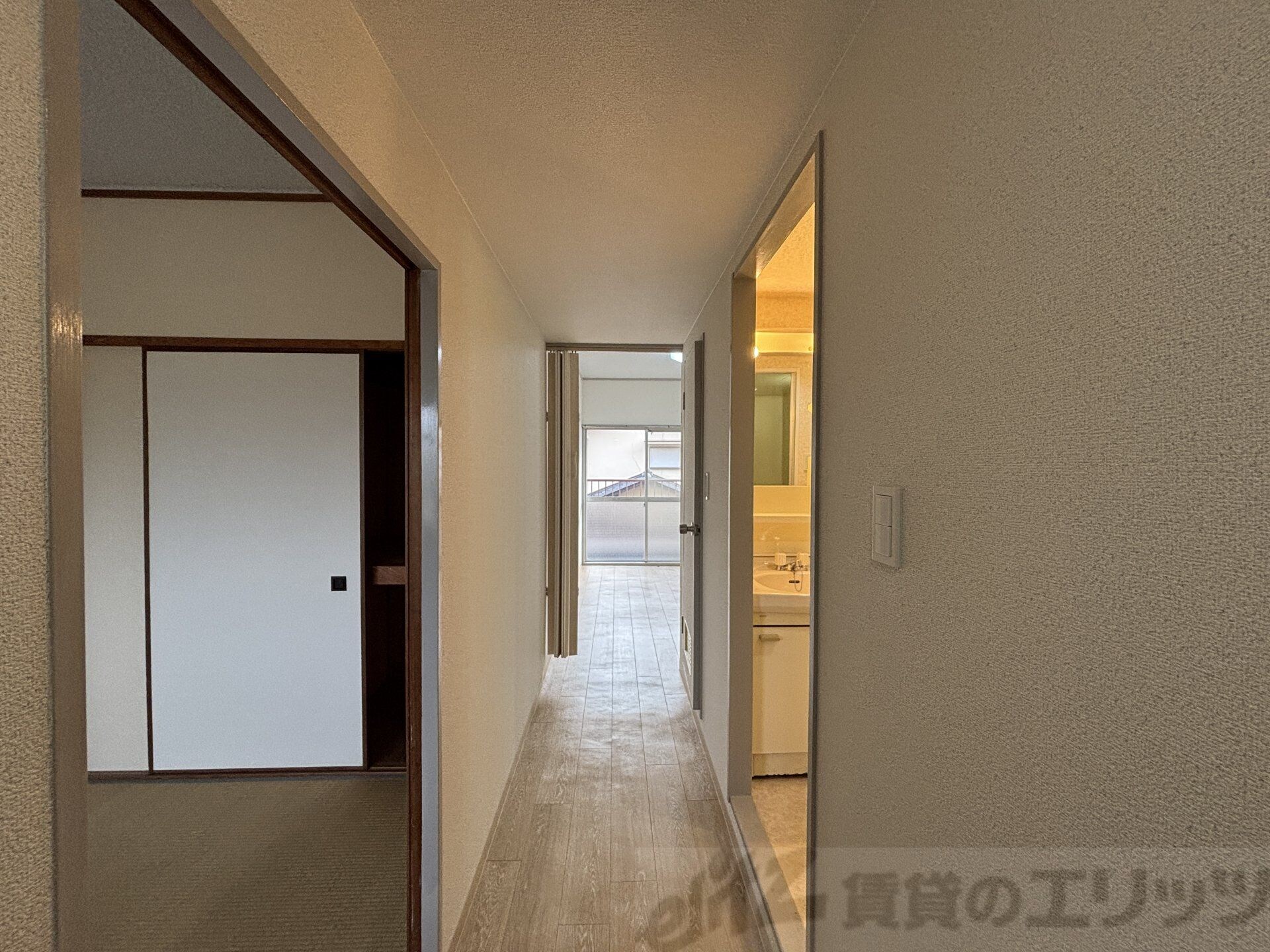 西田マンションの物件内観写真