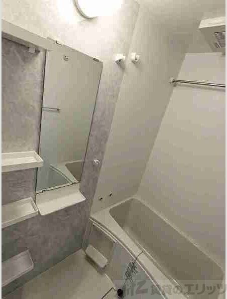 アルティザ江坂の物件内観写真