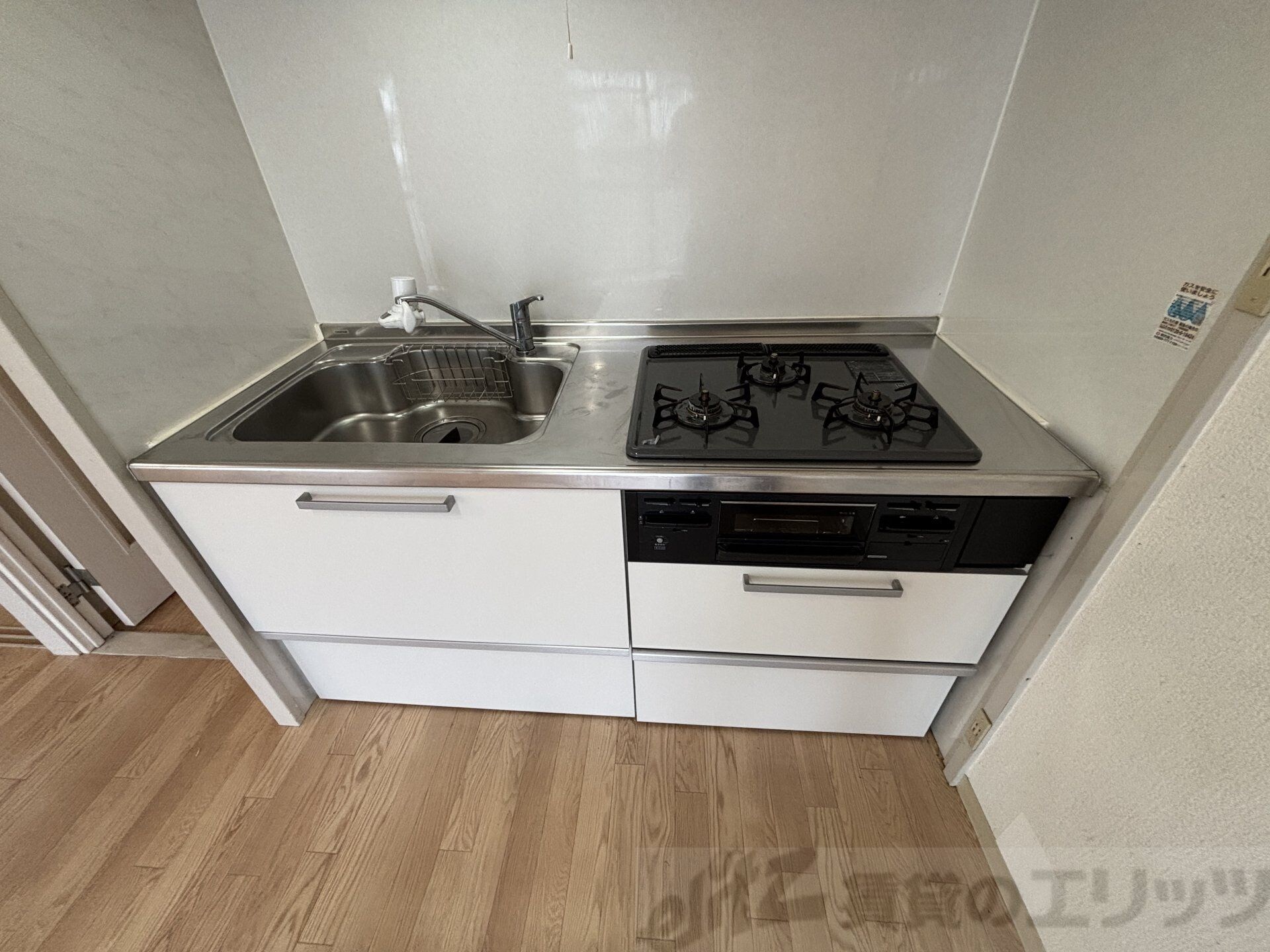 新豊里ハイツの物件内観写真