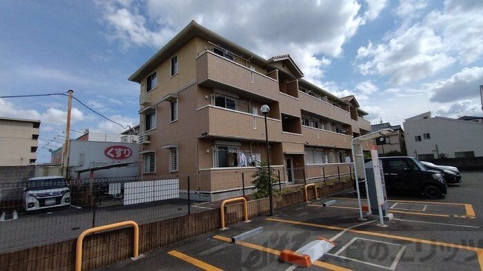 エル プエンテIIの物件外観写真